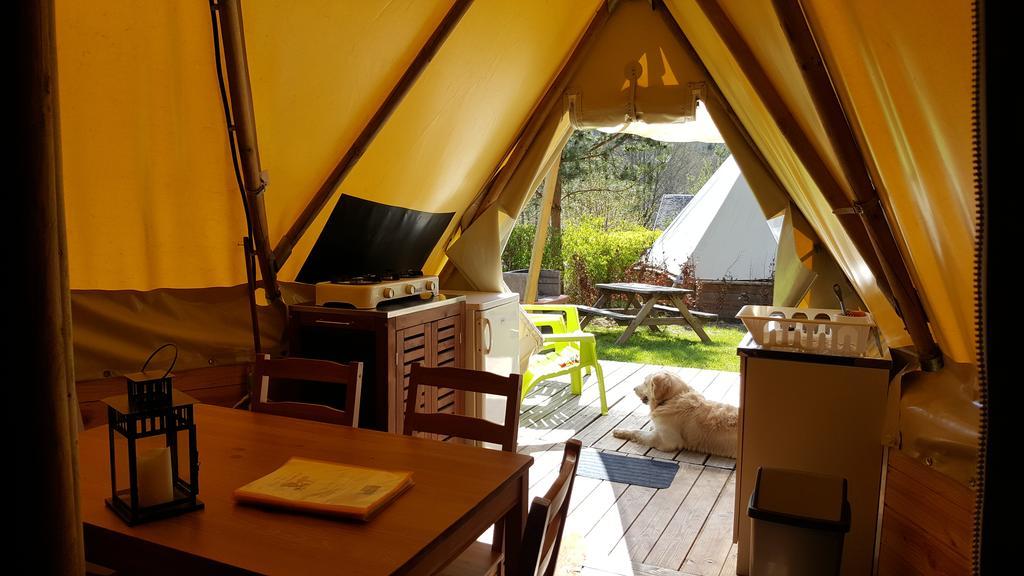 שיני Camping Le Canada-Insolite מראה חיצוני תמונה